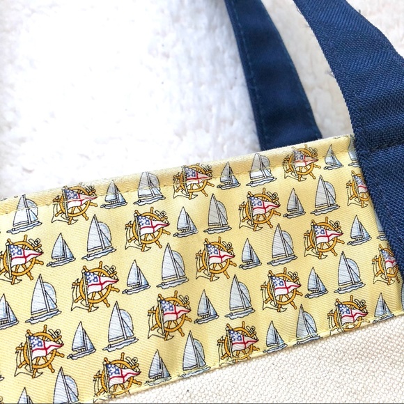 Vineyard Vines Tote Bag - Picture 4 of 13